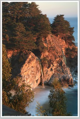 Image of waterfall in Big Sur California
