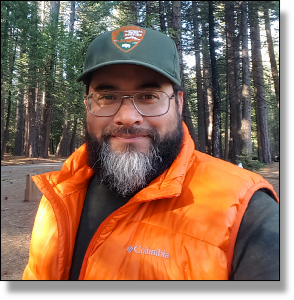 Chris Ryan (Selfie)