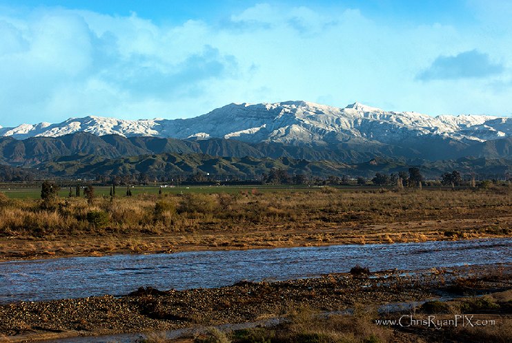 Topa Topa Mountains covered in snow