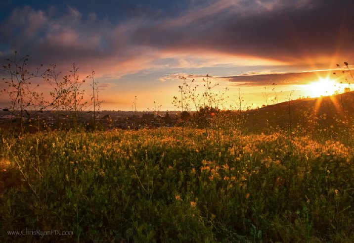 Colorful sunset over Barlow Canyon (Ventura, CA)